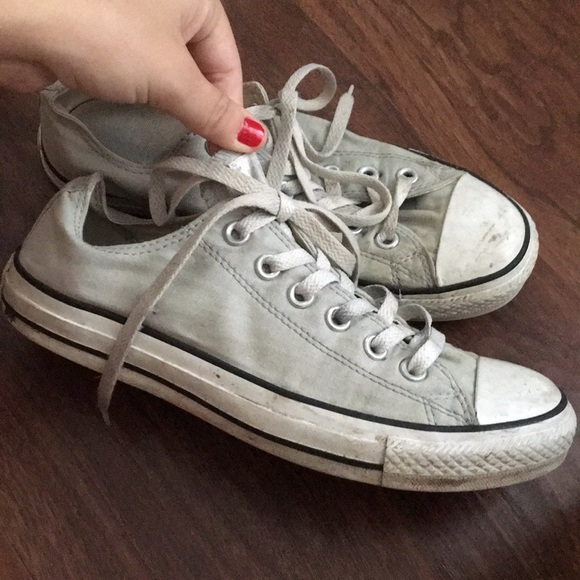 Converse - Picture 2 of 3